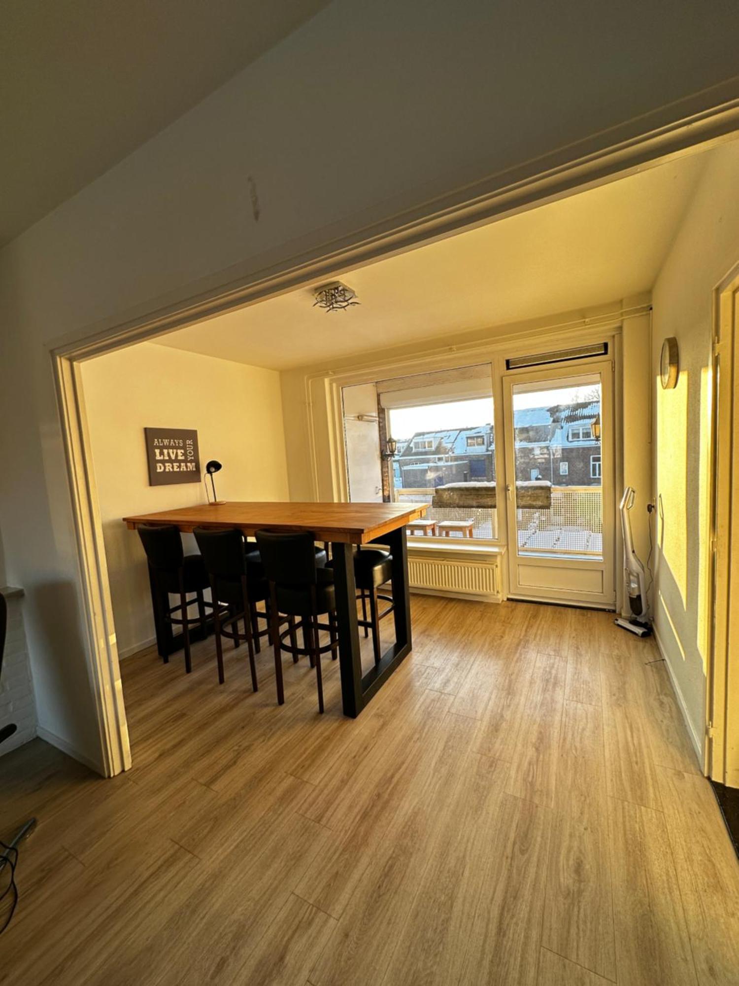 Lovely 2-Bedroom Apartment With Balcony Maastricht Esterno foto